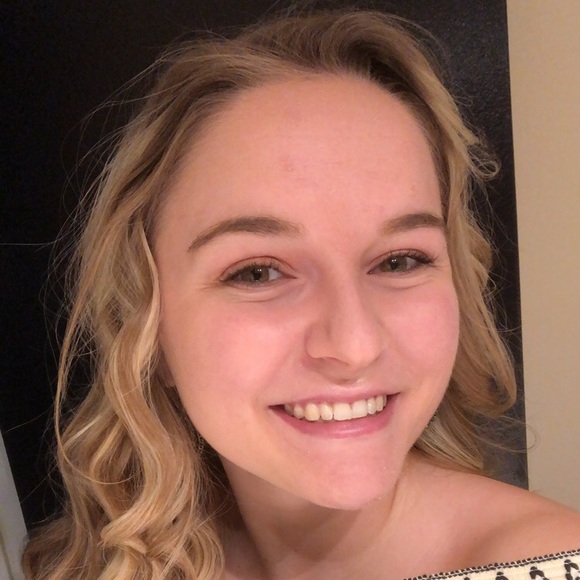 Meet your Posher, Ashley - Picture 1 of 1